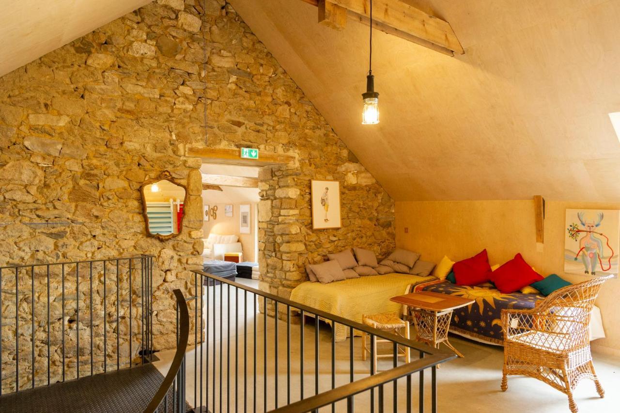La Ferme Du Golf, Gite Atypique Et Artistique Lancieux Exterior photo